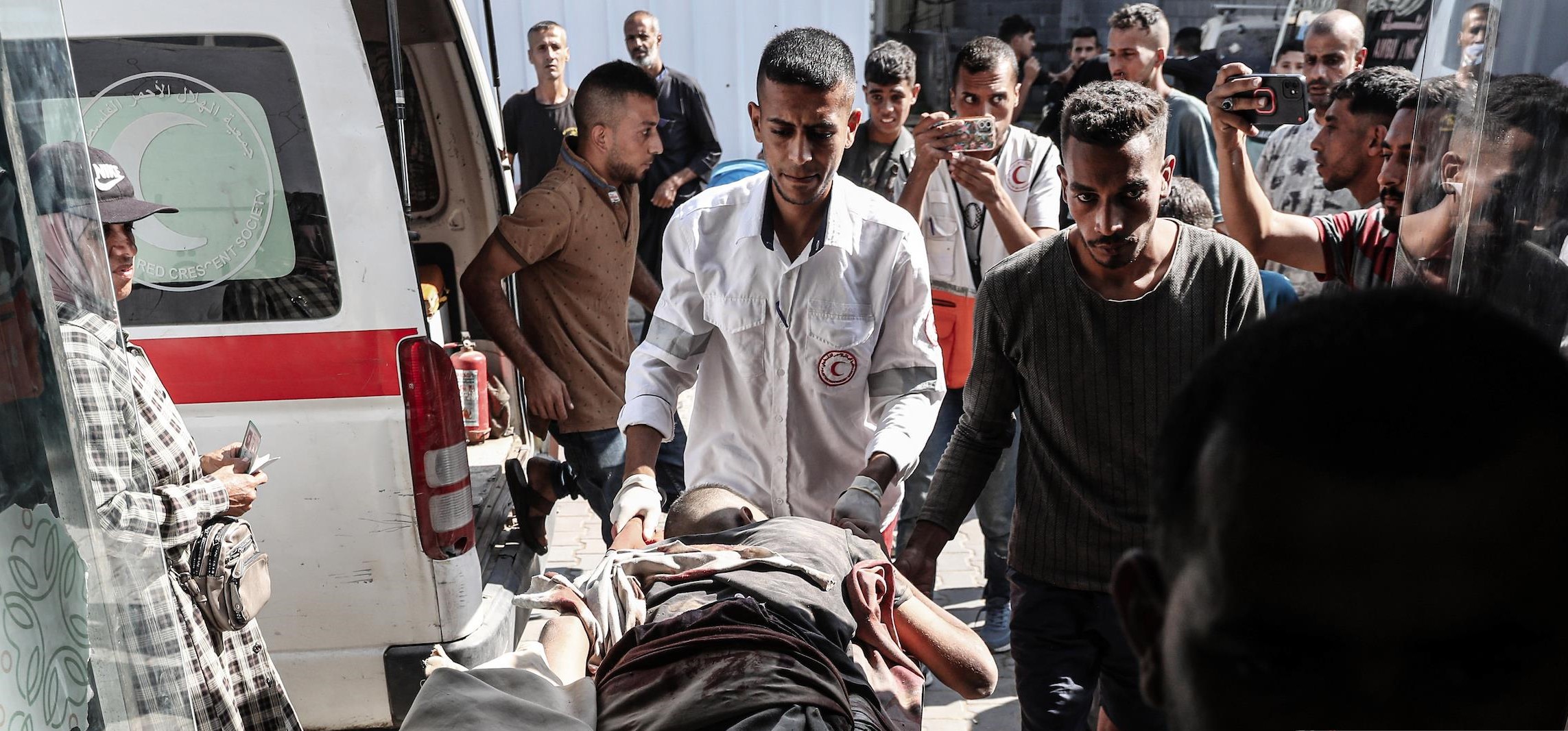 استشهاد فلسطينية وإصابة 15 آخرين  جراء قصف الاحتلال لجنوب  غزة