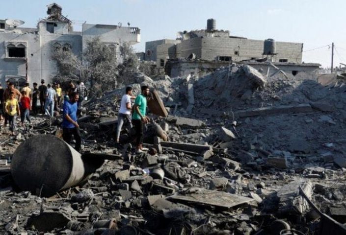 استشهاد فلسطينيين اثنين وإصابة آخرين في قصف إسرائيلي متواصل 