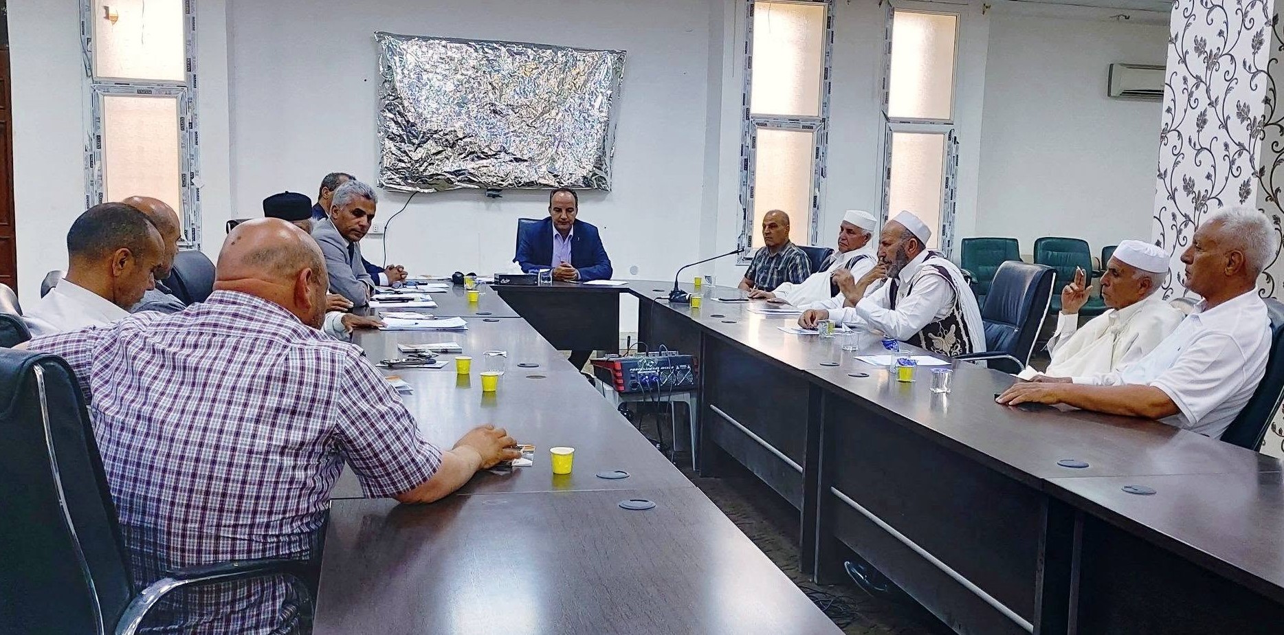 جامعة الزيتونة تحتضن الاجتماع العادي الثالث لبيت الخبرة ترهونة لبحث جهود التنمية المحلية