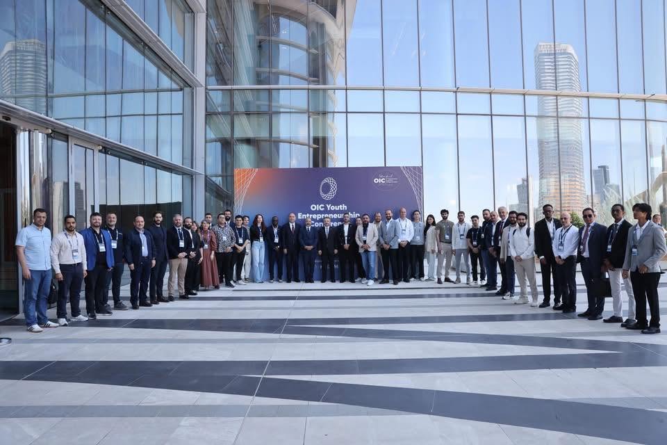 وزارة الشباب تشارك في مؤتمر ريادة الأعمال للشباب ب