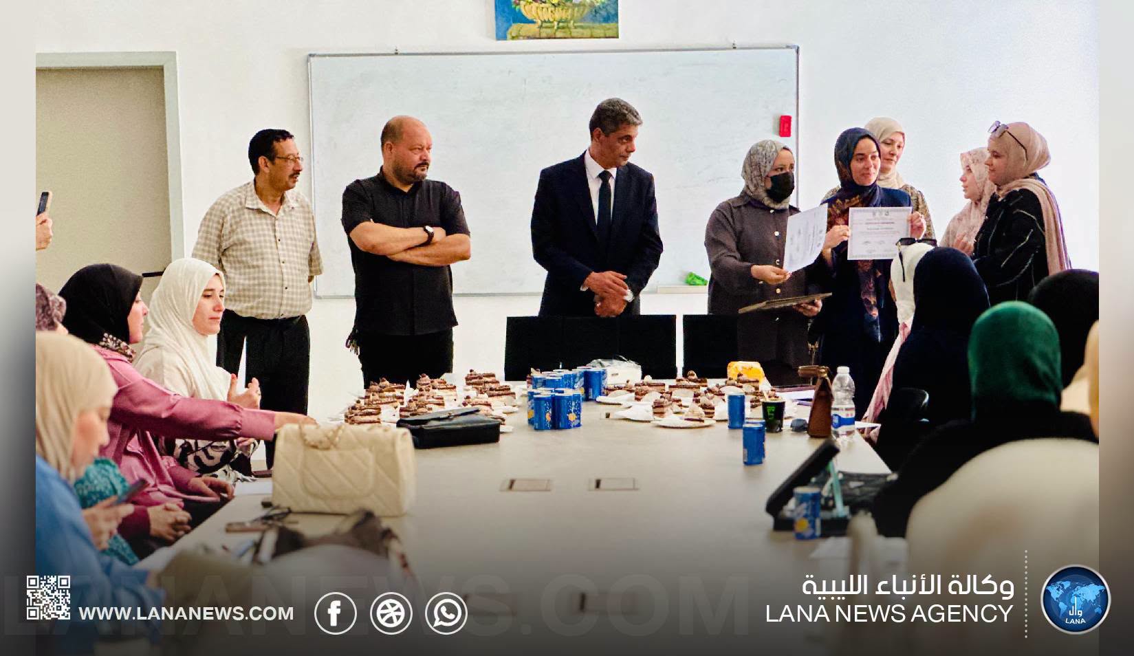  اختتام دورة اللغة الإنجليزية لأعضاء هيئة التدريس بكلية التربية ببنغازي