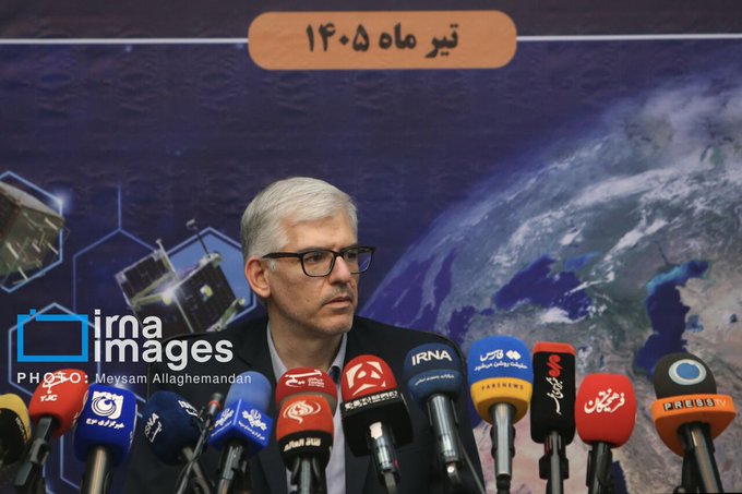 الإعلان عن أول قمر راداري إيراني، ومنظومة سليماني بـ 24 قمراً صناعيا . 
