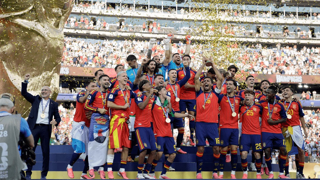 إسبانيا تتوج بلقب كأس العالم بعد 26 عامًا