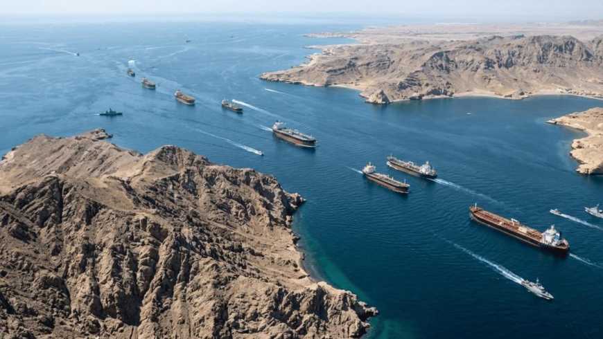 مركز عمليات التجارة البحرية البريطاني يرصد زيادة عدد السفن المارة عبر مضيق هرمز