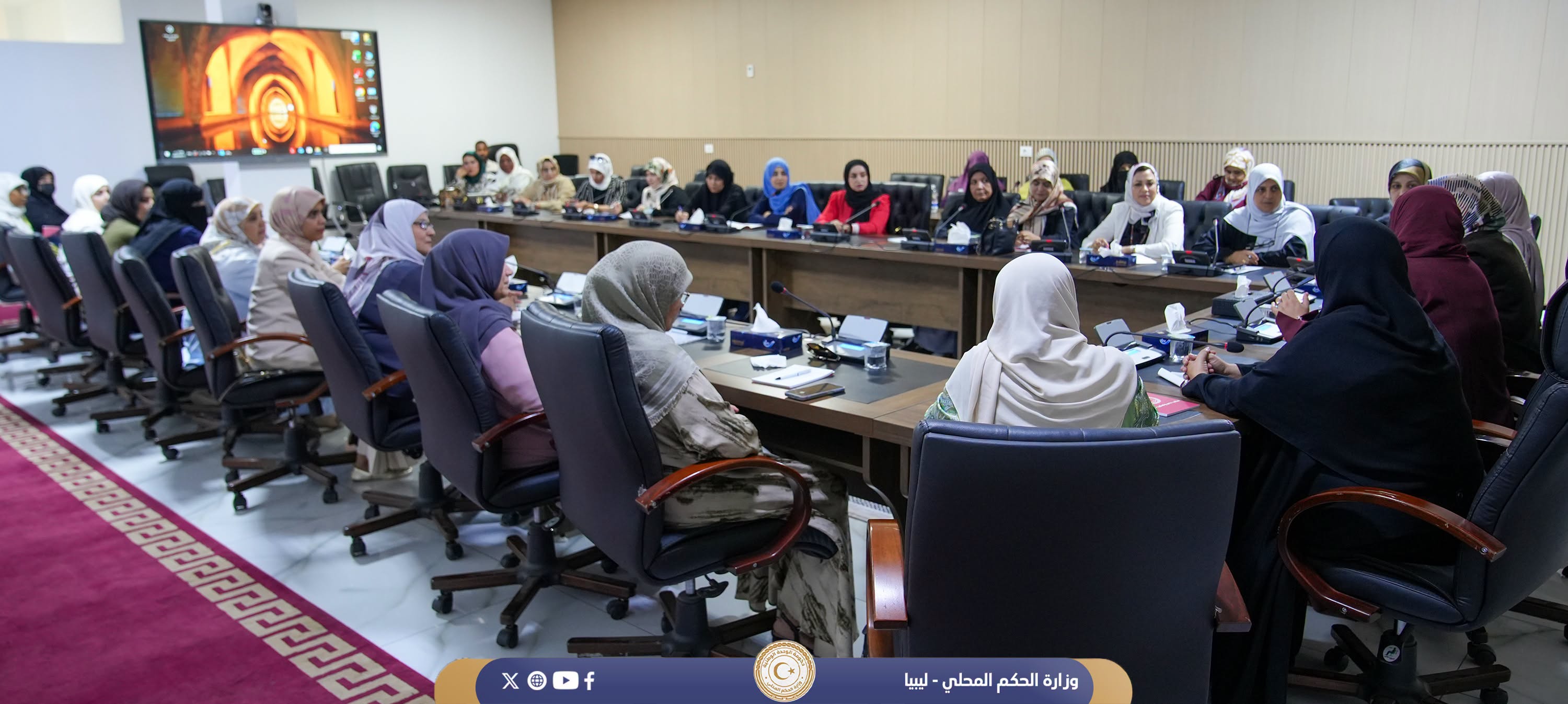 اجتماع تحضيري  لتنظيم  فعاليات حملة  أكتوبر الوردي لمكافحة سرطان الثدي.