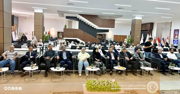 وزارة التعليم العالي والبحث العلمي تدشّن مجموعة من الأنظمة الإلكترونية