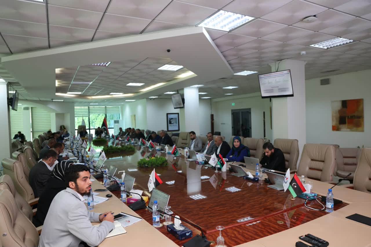 مؤسسة النفط ومركز بحوث النفط يبحثان تطوير المشاريع البحثية ورفع كفاءتها